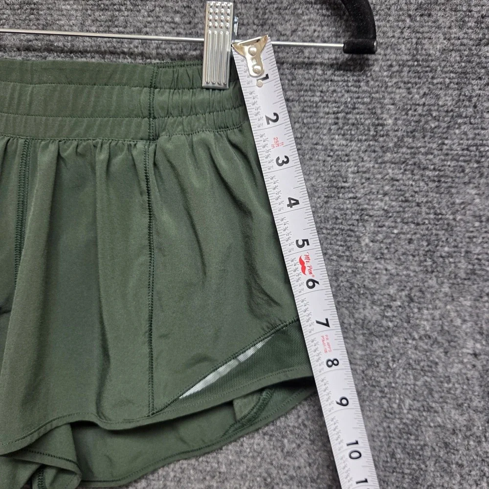 Lululemon Shorts Womens 4 Hotty Hot Low Rise Lined Green 2.5